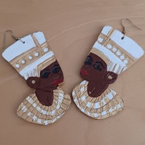 Leather Earrings with Egyptian Theme – White